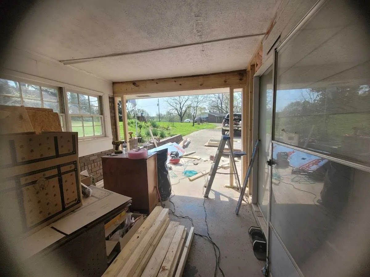 Air movers and dehumidifier for Drying & Dehumidification in Northdale