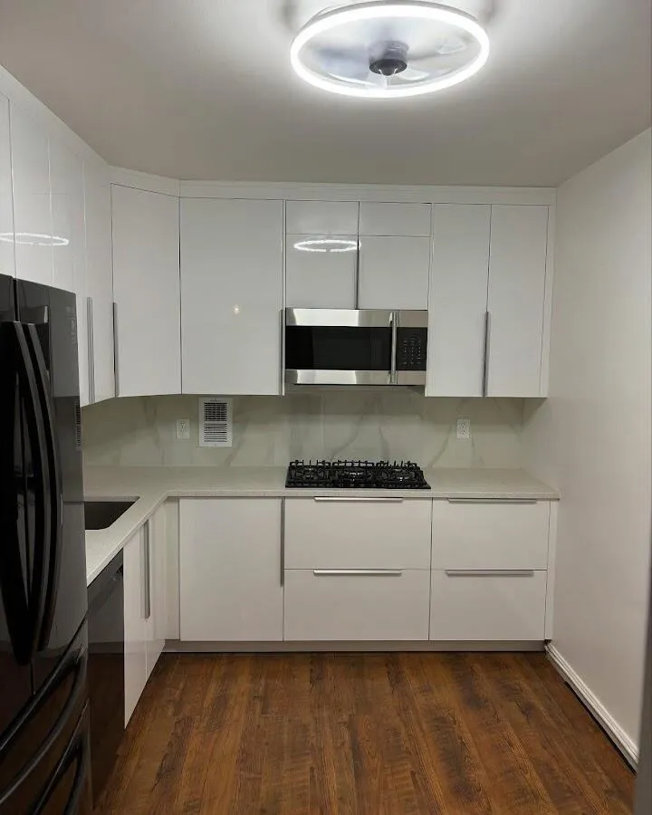 Renovated kitchen with quartz countertops in Northdale